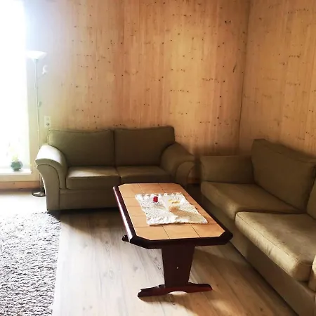 3 Magamistoaga Korter Kesklinna Lahedal *